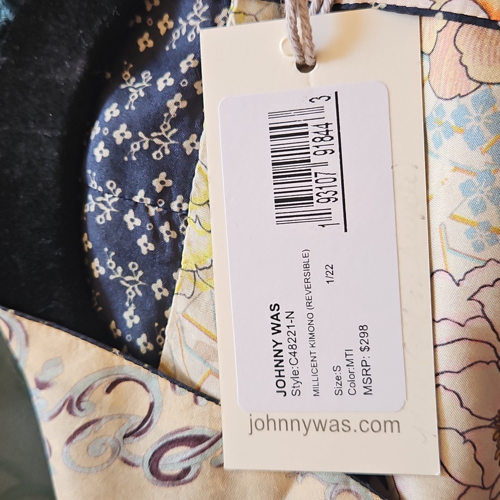 Johnny Was Silk Reversible Floral Kimono - Picture 5 of 5
